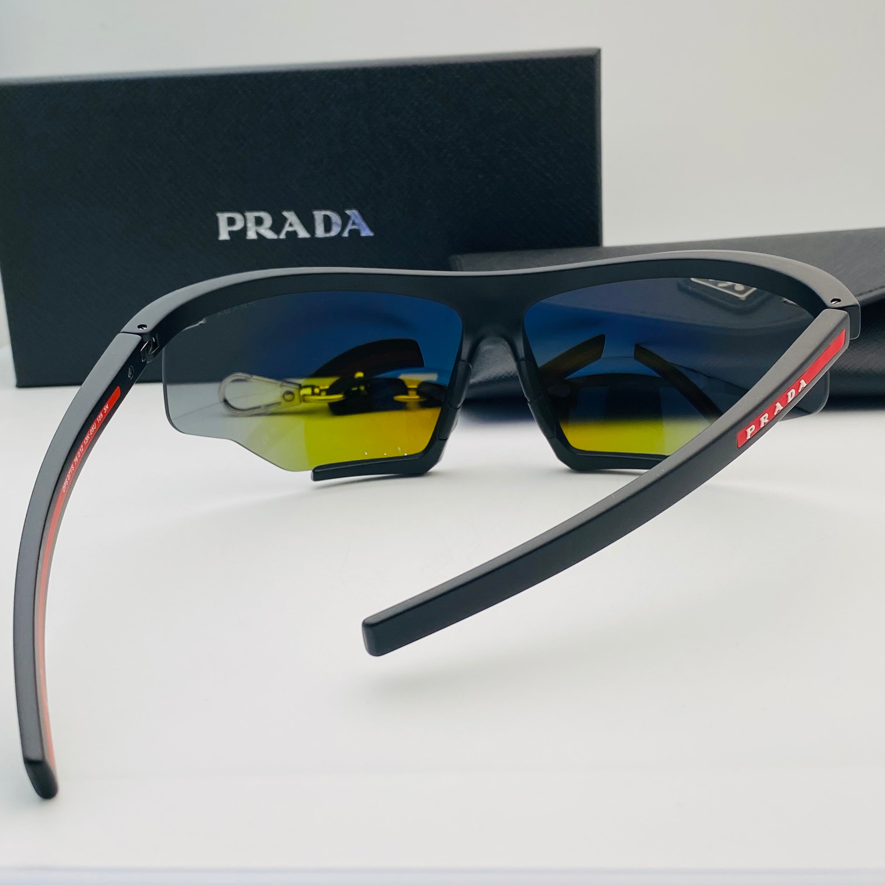 Prada PS 07YS