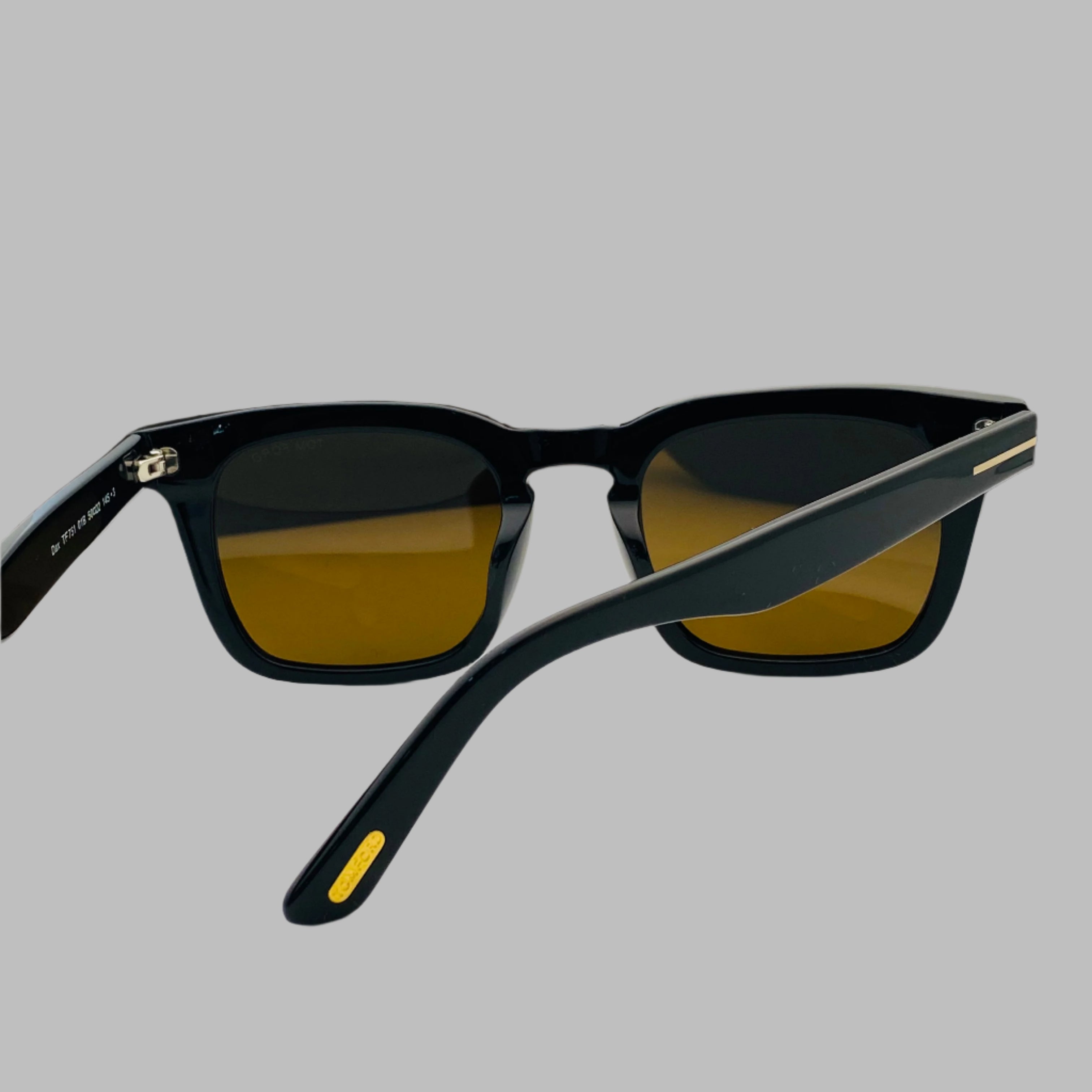 Tom Ford Dax TF751