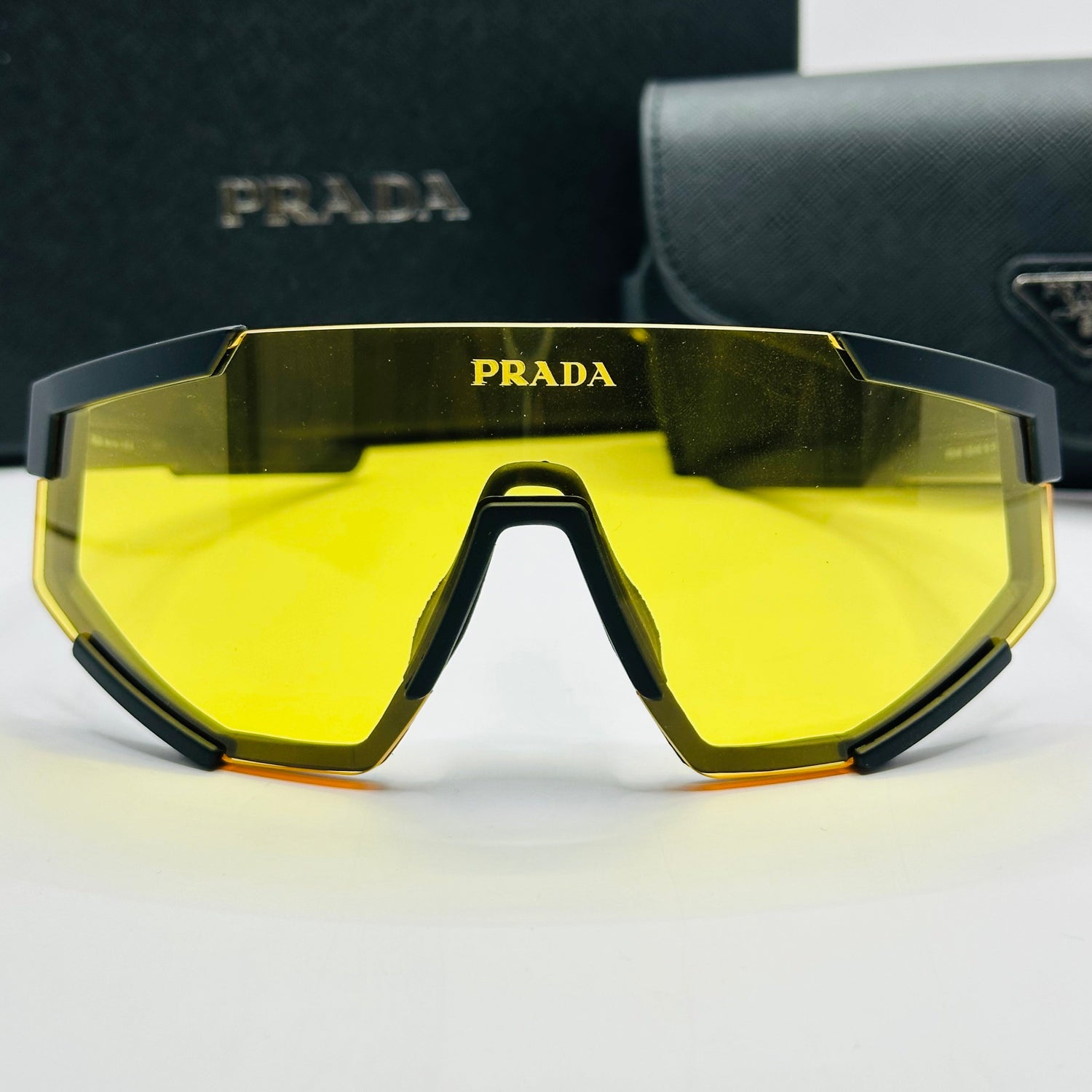 Prada SPS 04W