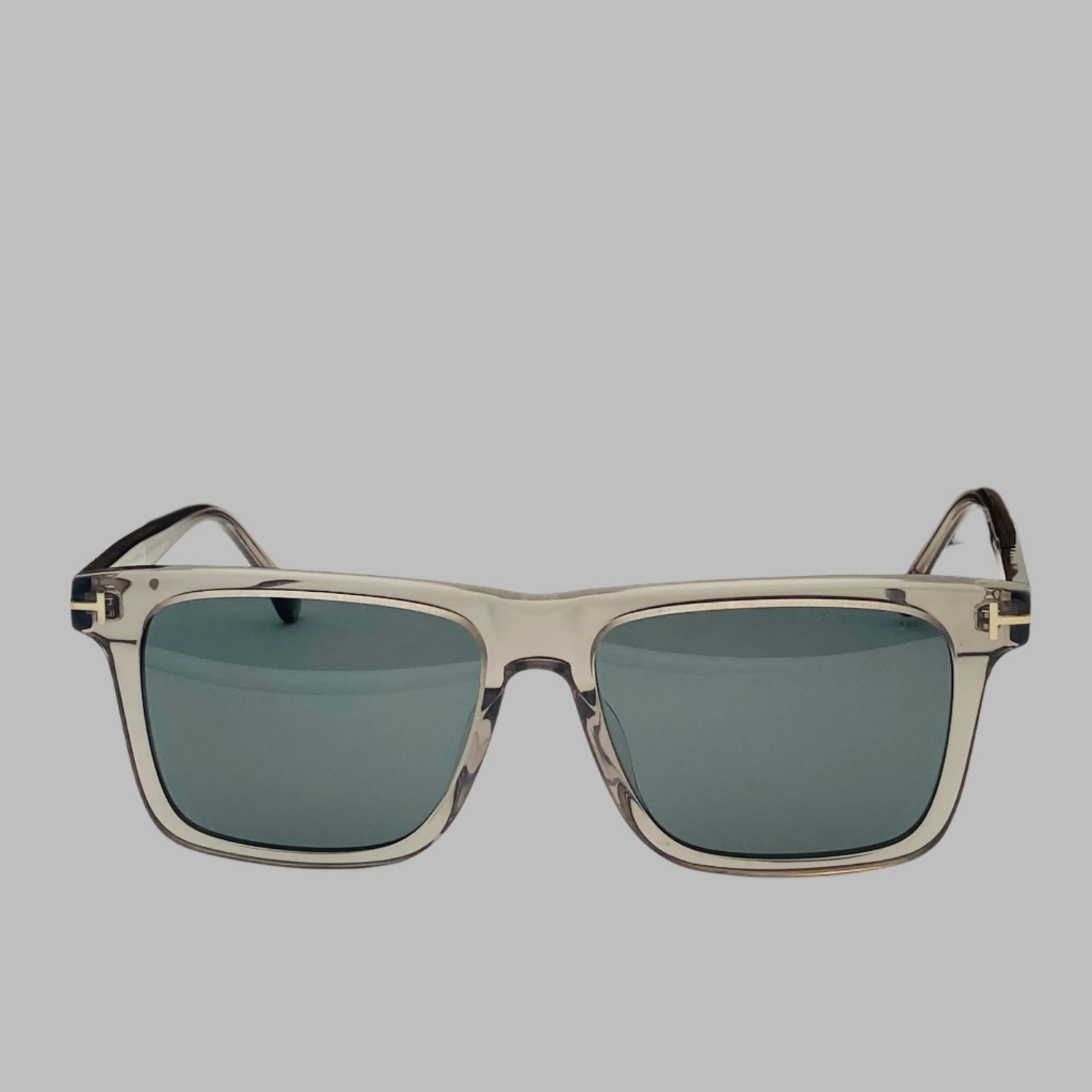 Tom Ford Buckley TF906